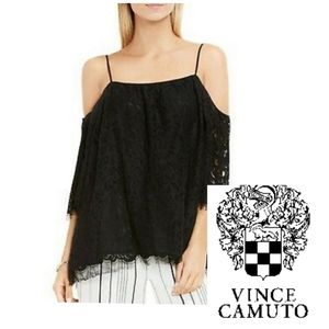🛍Vince Camuto Black Lace Off Shoulder Top.🛍🎀